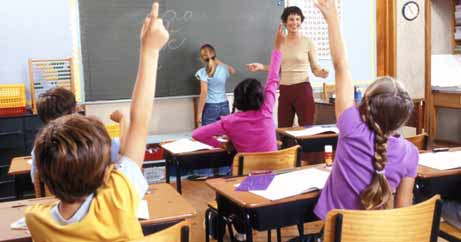 преподаватель итальянского языка дает частные уроки